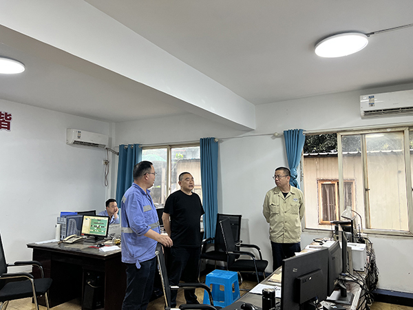 64798c4697621.jpg 7508ca8d0327f5e8257529f3a75f7e7.jpg