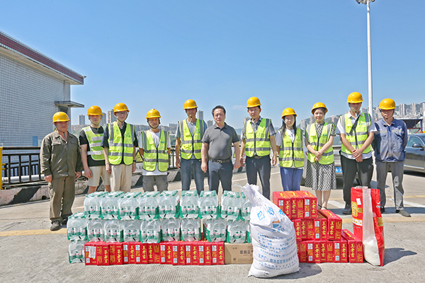 68a42f0170ee3.jpg 024A4015.jpg