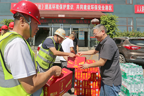 68a42f11e156e.jpg 4.jpg